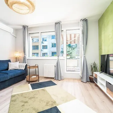 Charming Urban Oasis Apartment